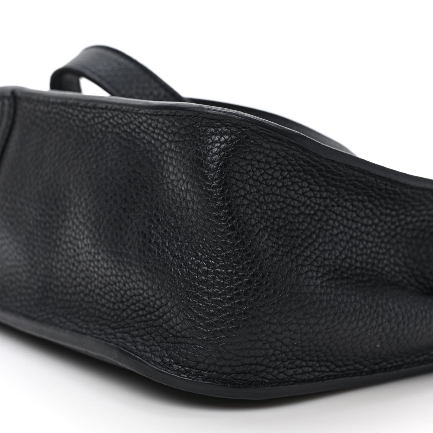 Hermes Taurillon Clemence Halzan 31 GM Black 8 of 12