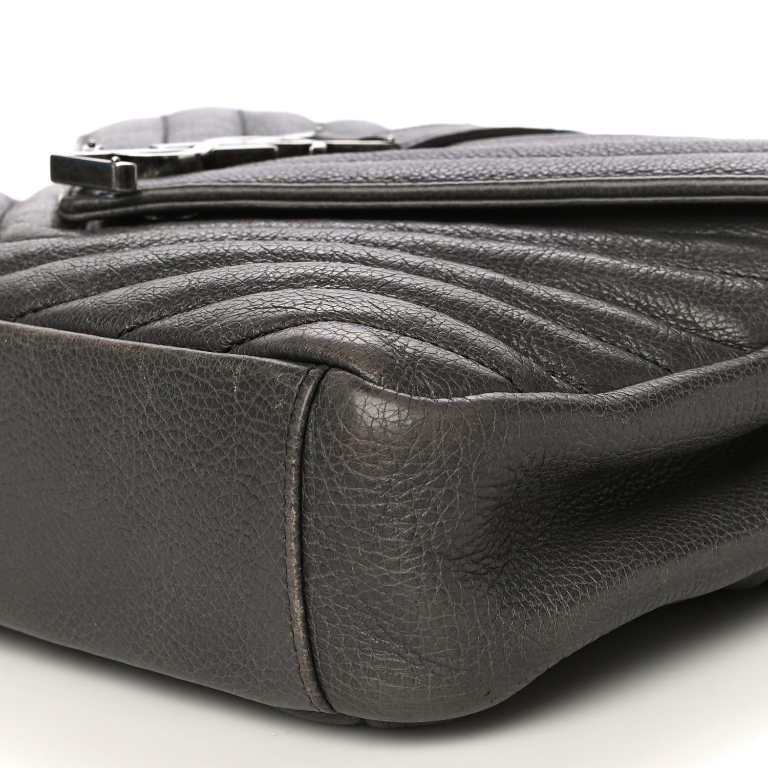 Saint Laurent Grained Calfskin Matelasse Chevron Monogram Medium College Bag Grey 7 of 18