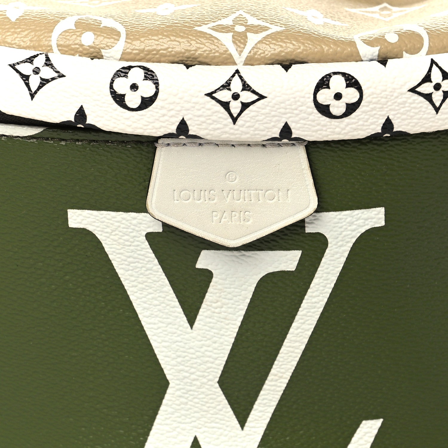 Louis Vuitton Monogram Giant Bumbag Kaki Beige 7 of 9