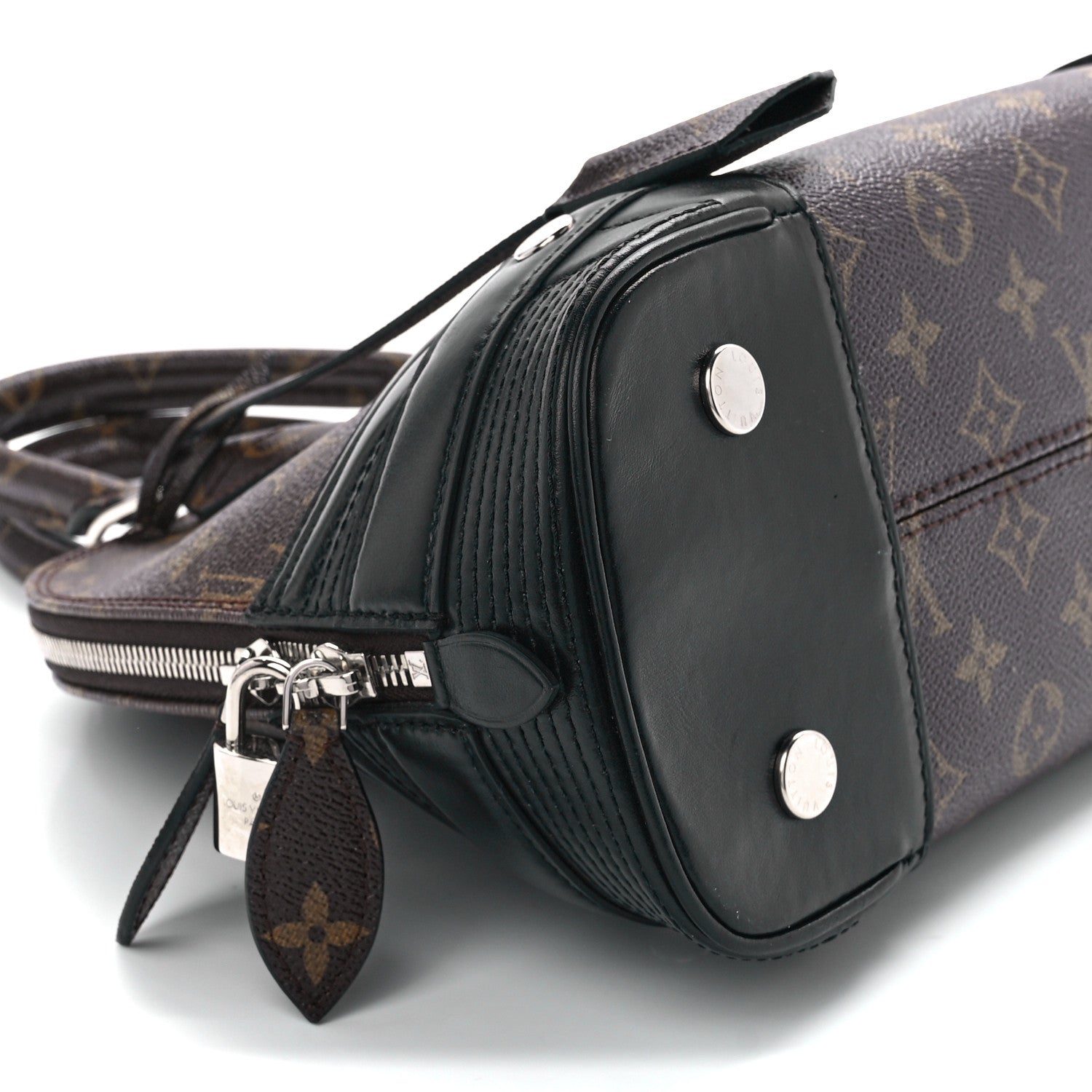 Louis Vuitton Shiny Monogram Alma PM Black 10 of 11