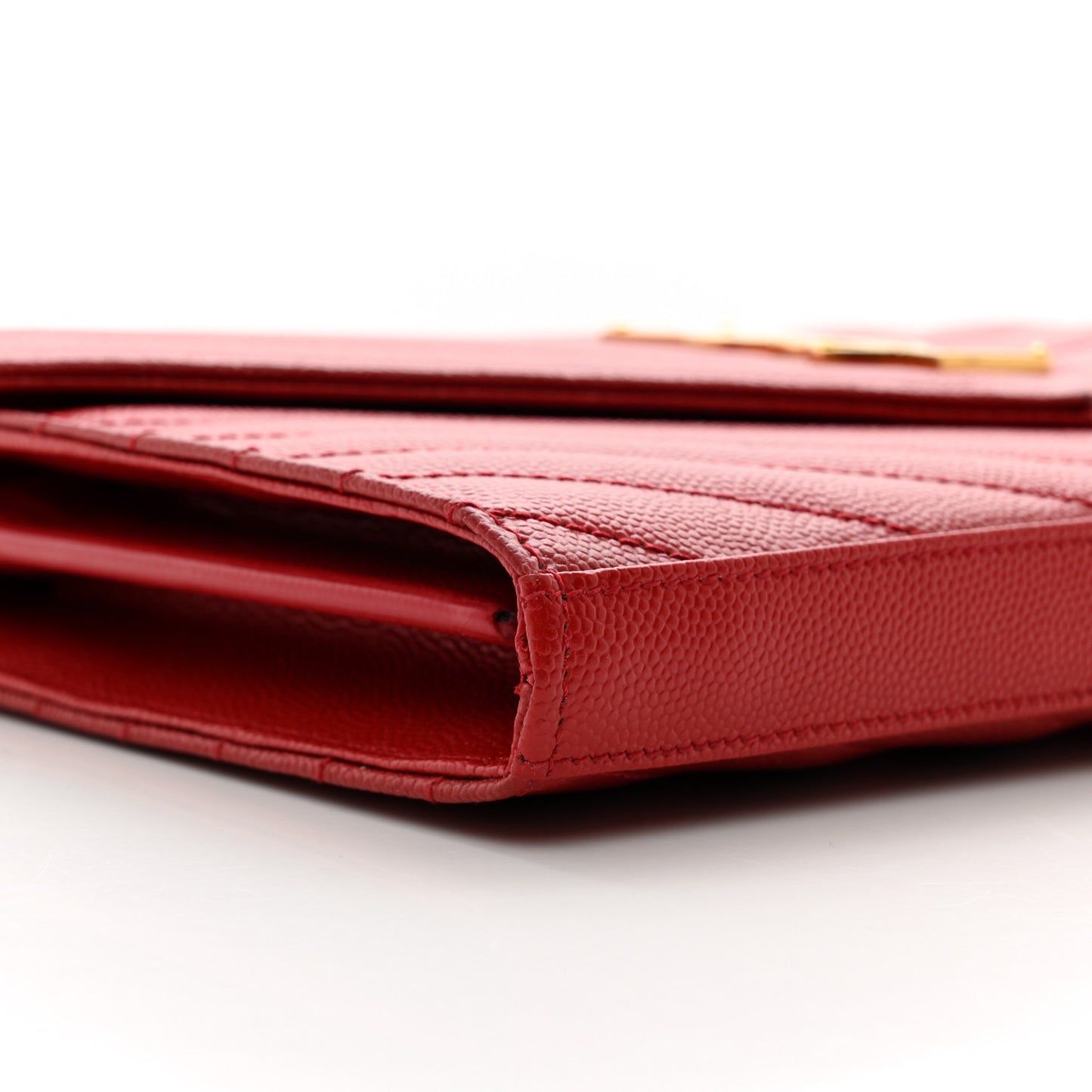Grain De Poudre Matelasse Chevron Monogram Chain Wallet Red