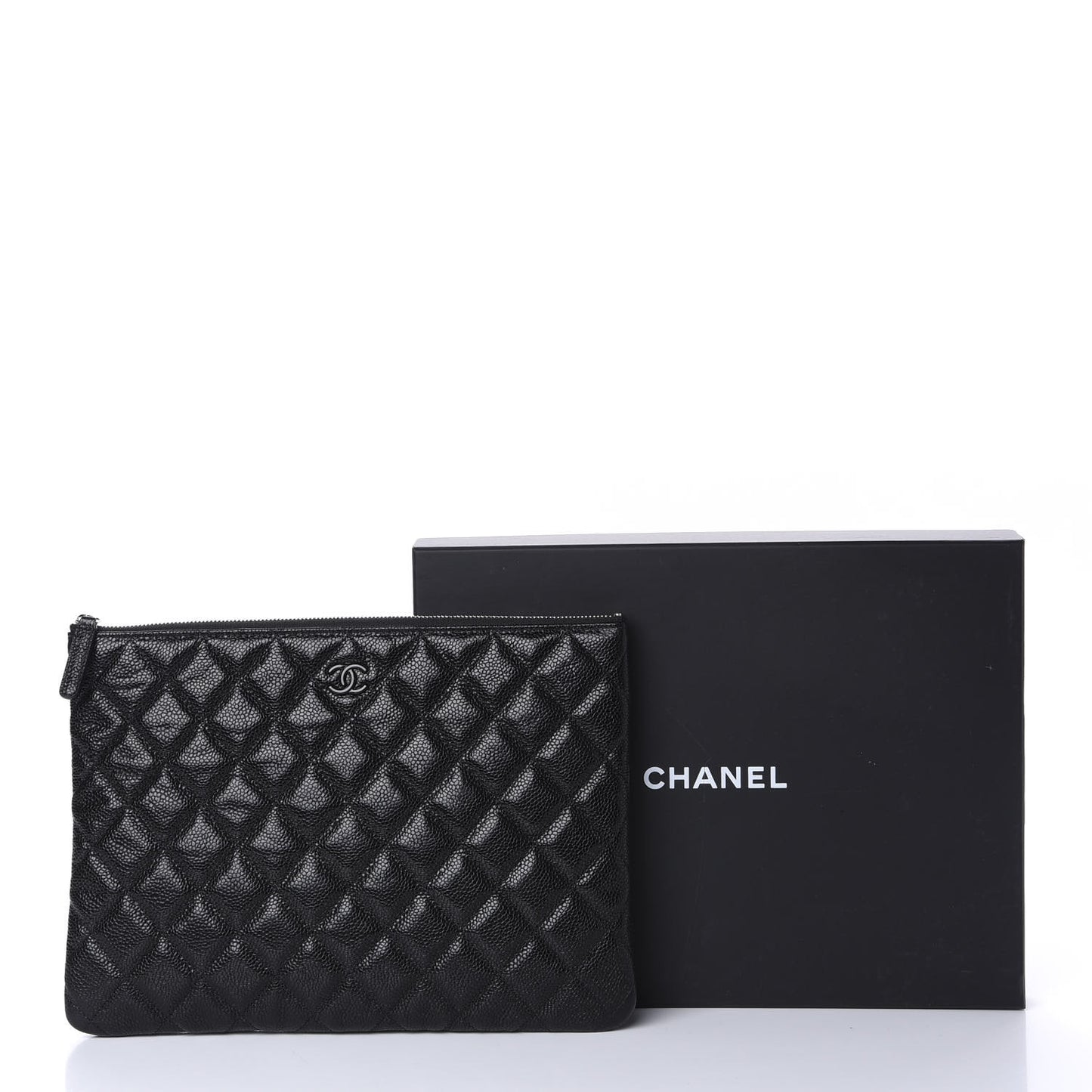 Caviar Quilted Medium Cosmetic Case Black