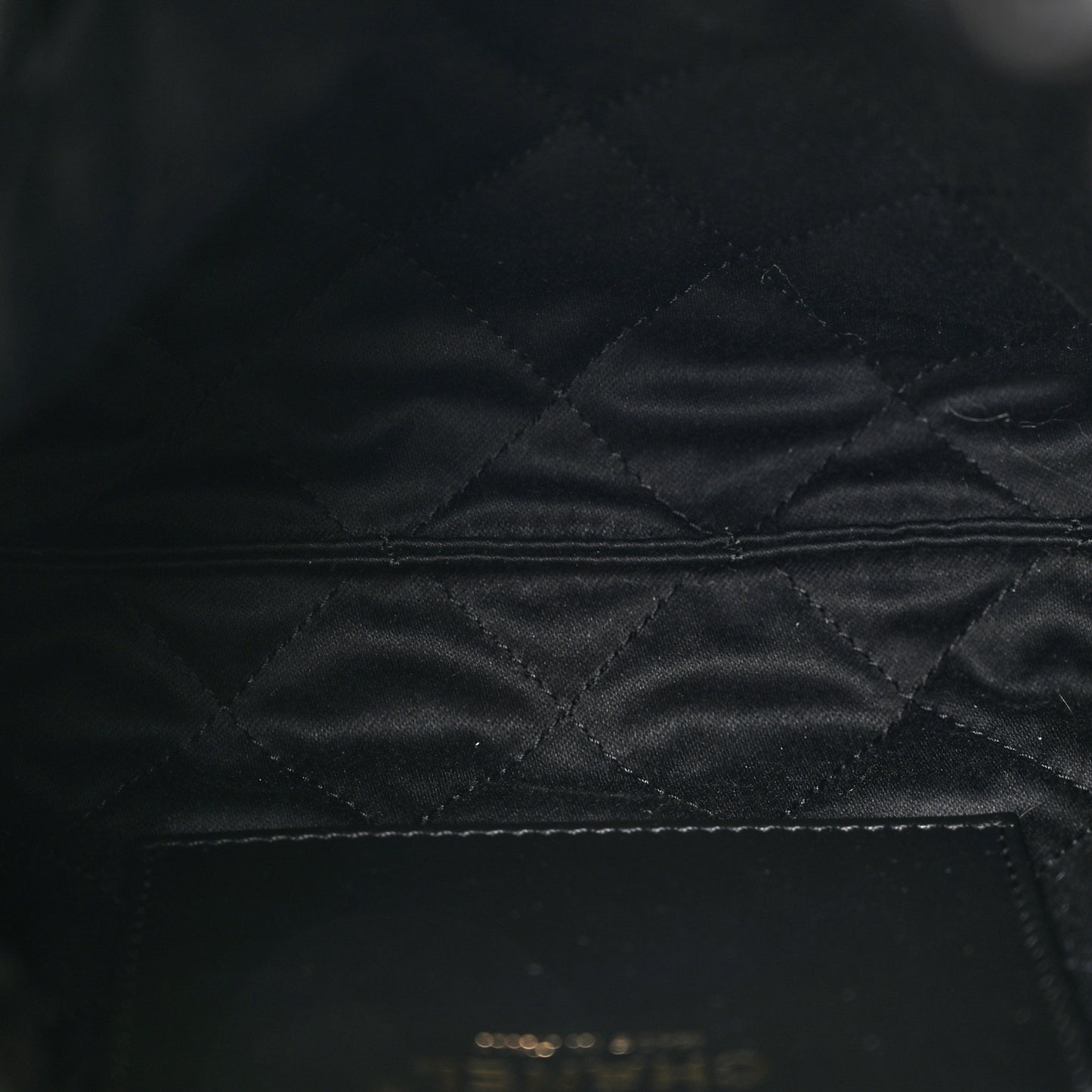 Shiny Crumpled Calfskin Quilted Pearl Mini Chanel 22 Black