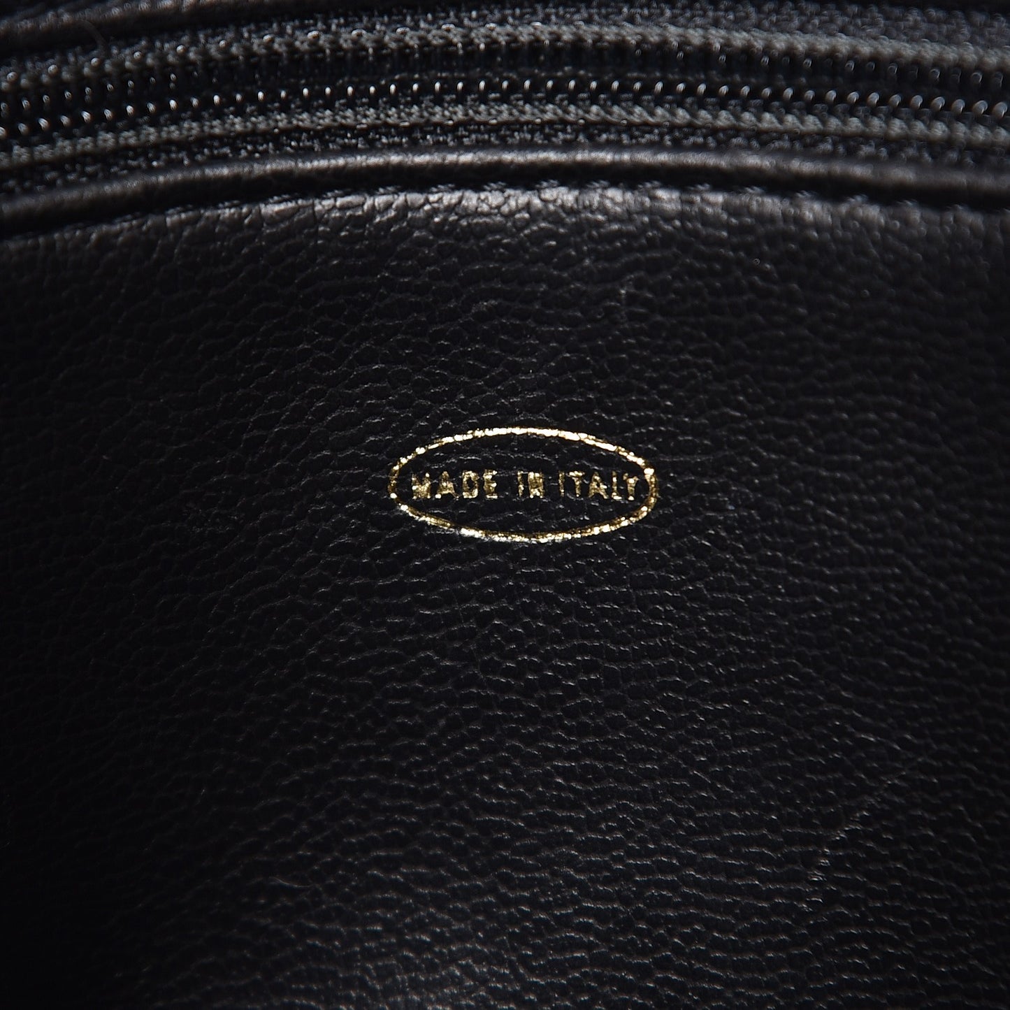 Caviar CC Shoulder Bag Black