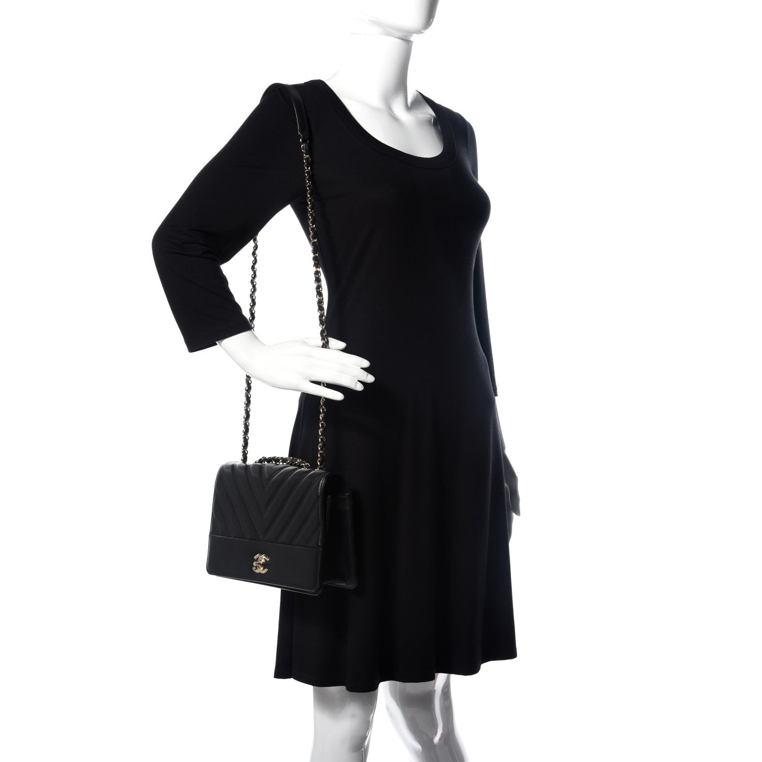 Chanel Lambskin Chevron Quilted Flap Black 2 of 21