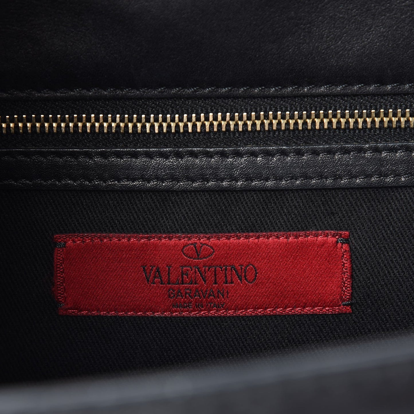 Vitello Large Glam Lock Rockstud Flap Black