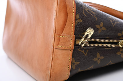Louis Vuitton Monogram Alma PM 6 of 13
