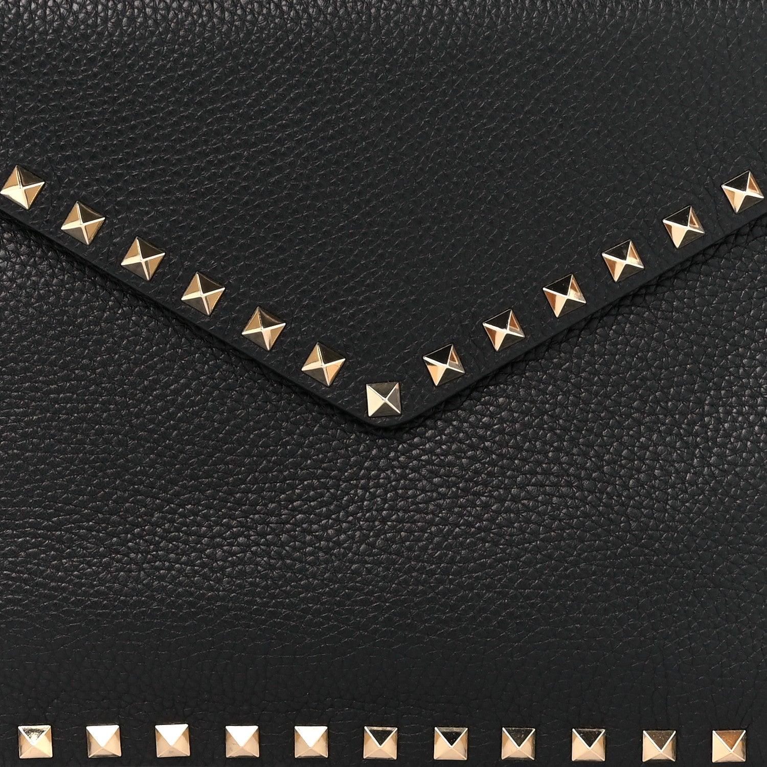 Valentino Garavani Pebbled Calfskin Large Rockstud Envelope Clutch Black 8 of 10