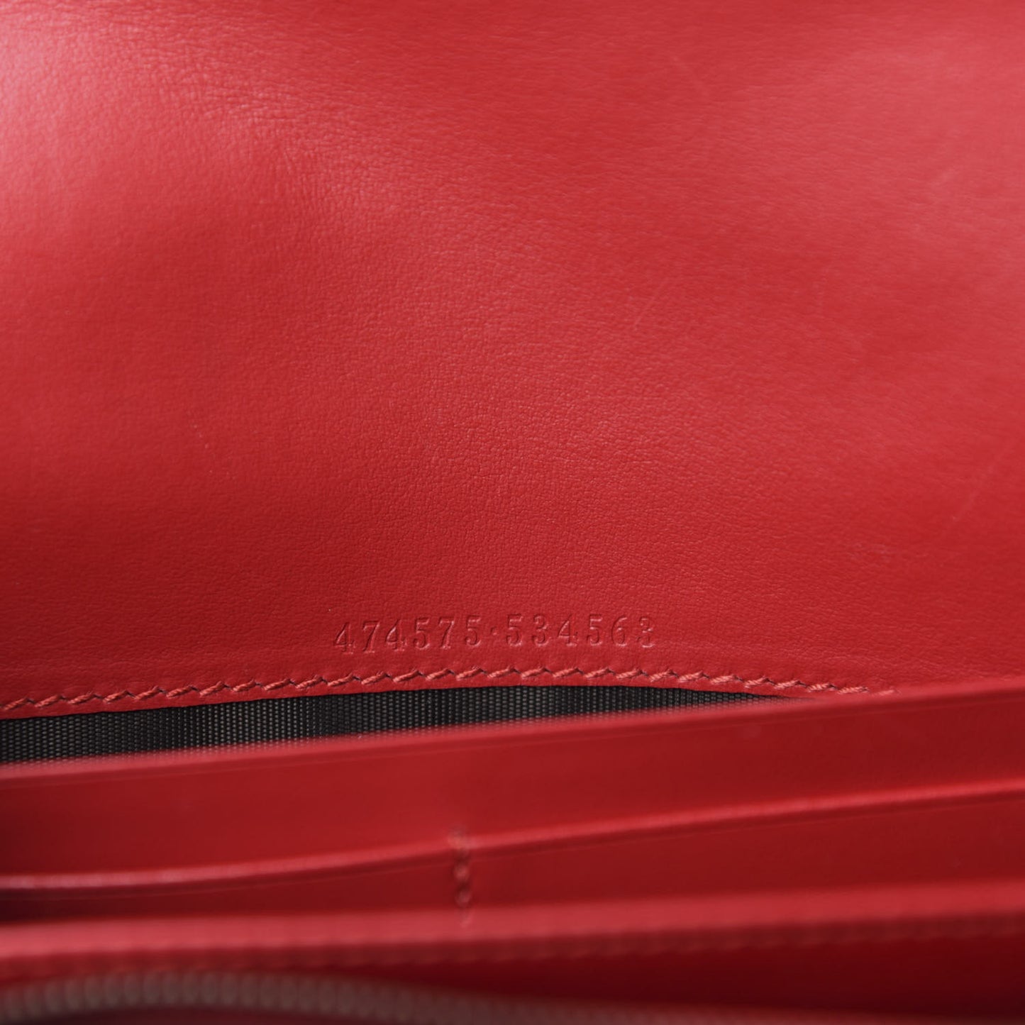 Calfskin Matelasse GG Marmont Chain Wallet Hibiscus Red