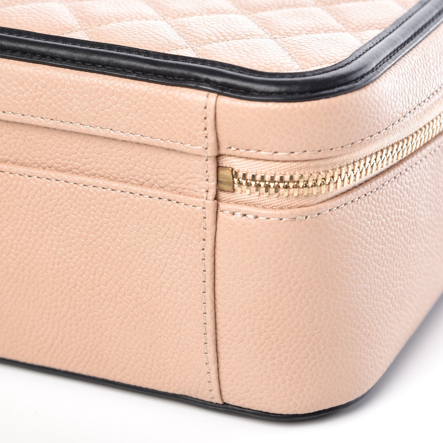 Caviar Quilted Large CC Filigree Vanity Case Beige Black