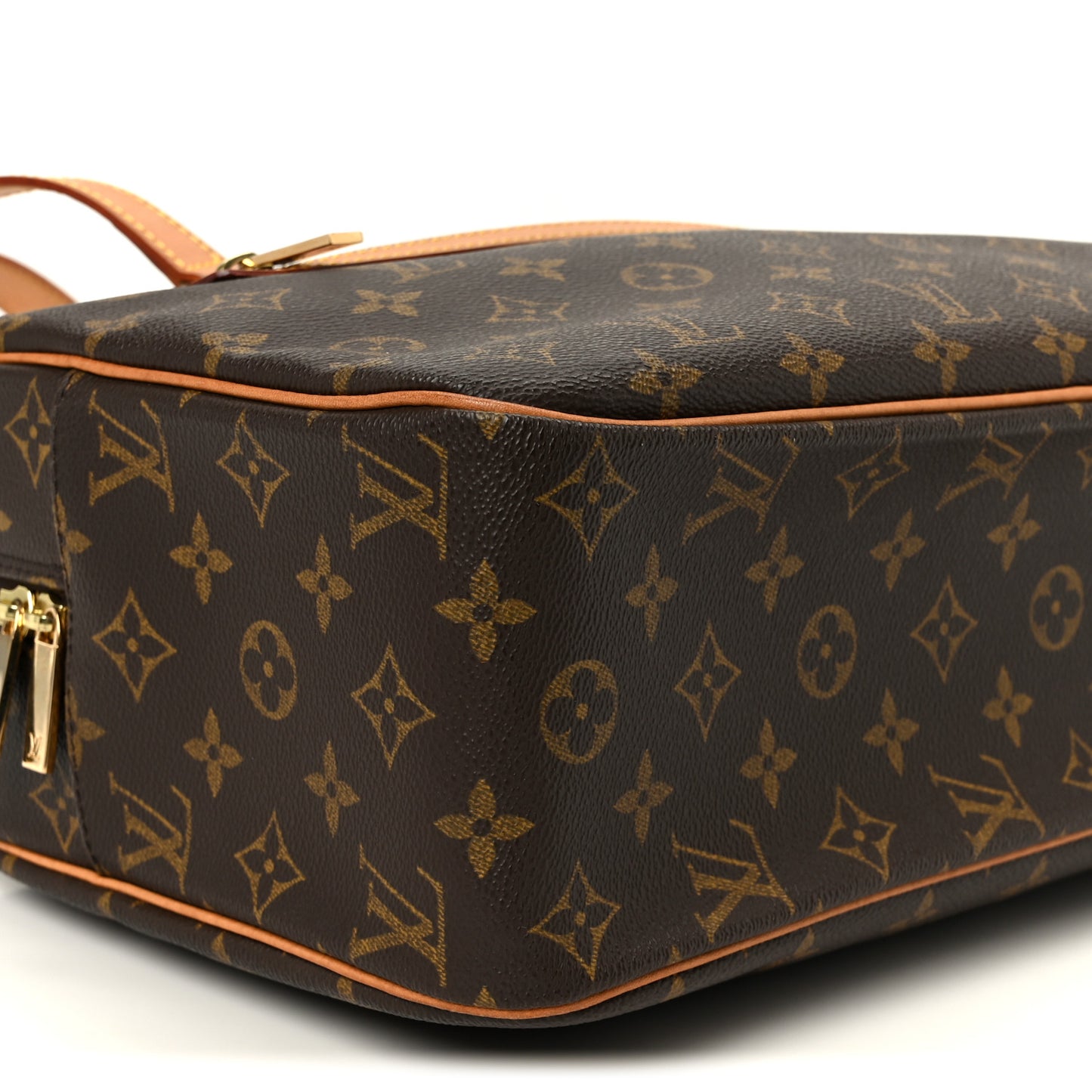 Monogram Cite GM