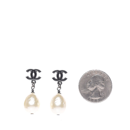 Chanel Pearl Enamel CC Drop Earrings Ruthenium Black 2 of 5