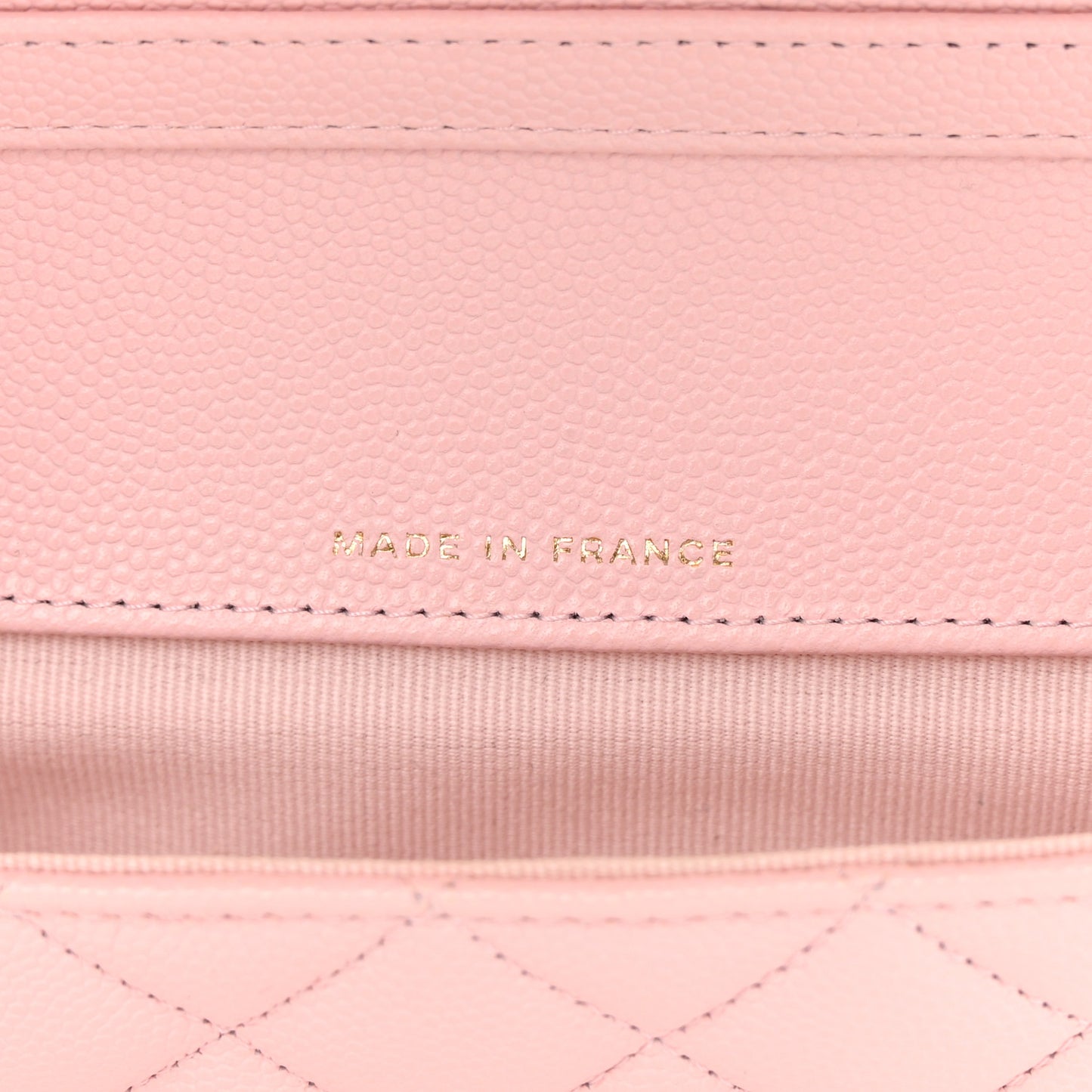 Caviar Quilted Glasses Case With Chain Light Pink