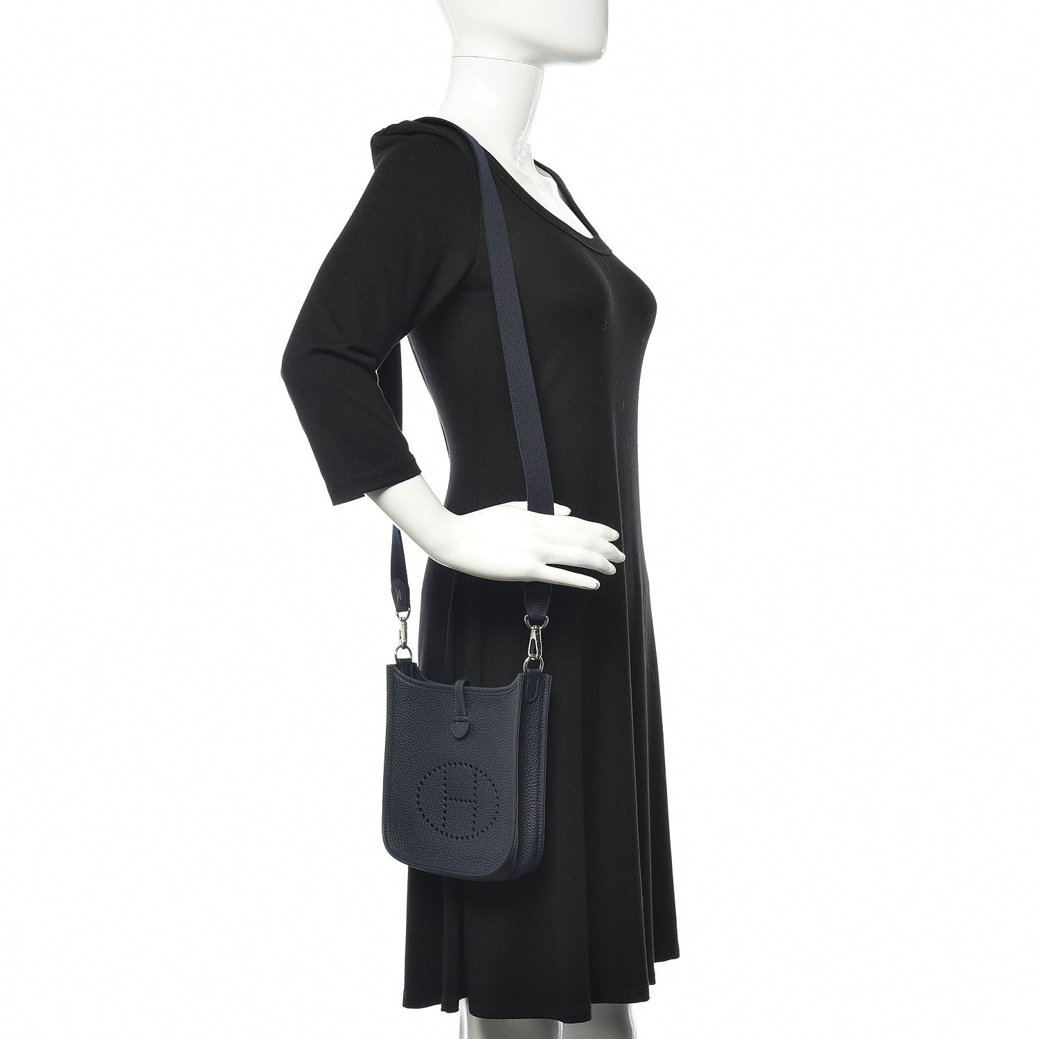 Hermes Taurillon Clemence Amazone Evelyne TPM Bleu Nuit Bleu Indigo 2 of 8