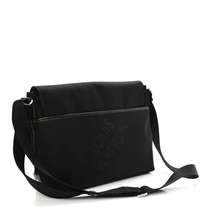 Louis Vuitton Damier Geant Loup Messenger Bag Black 2 of 12