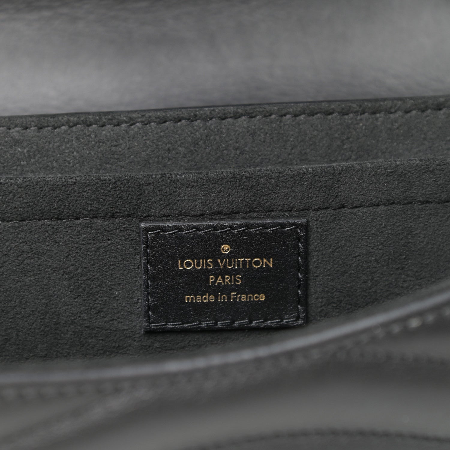 Louis Vuitton Calfskin New Wave Chain MM Black 6 of 9