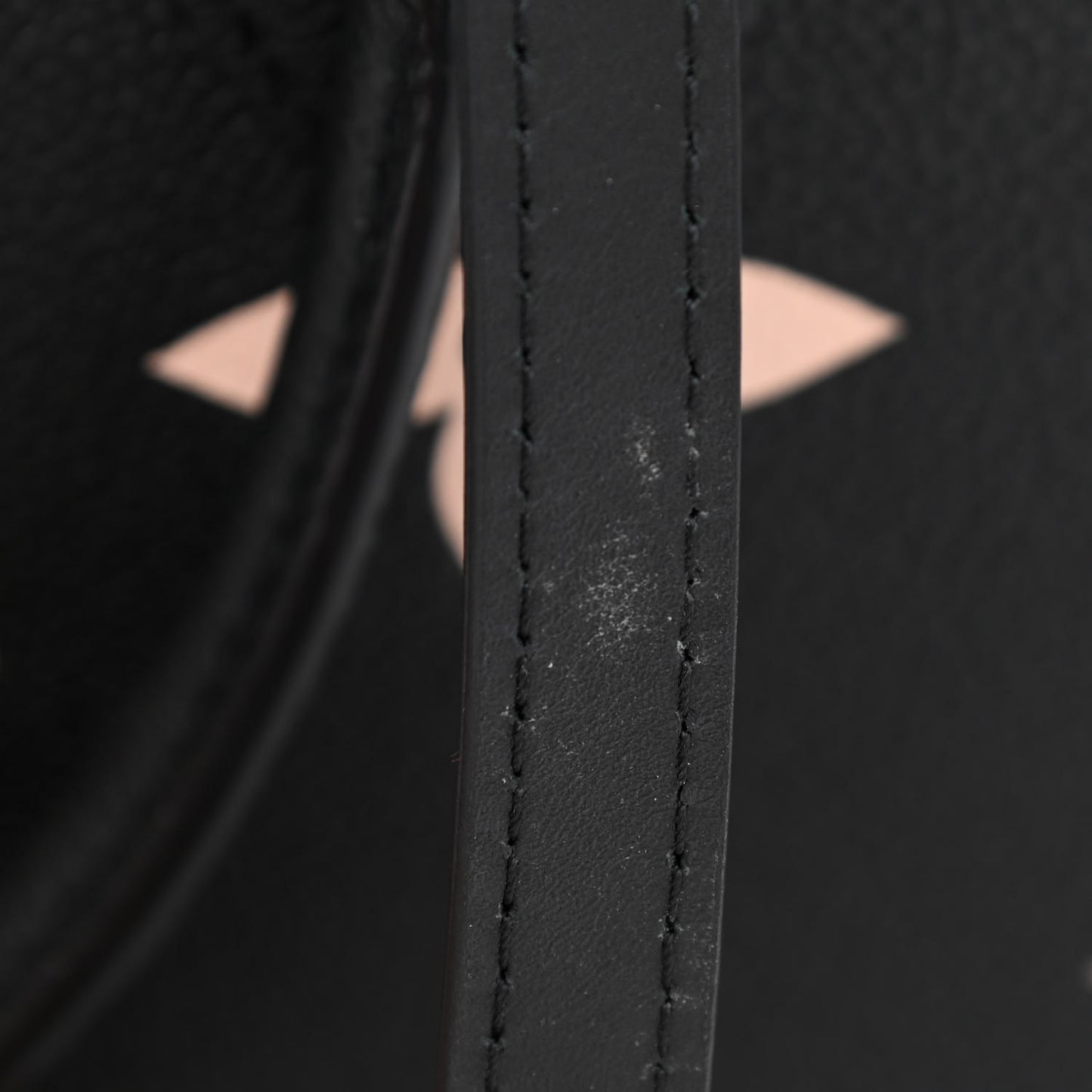 Empreinte Monogram Giant Onthego MM Black Beige