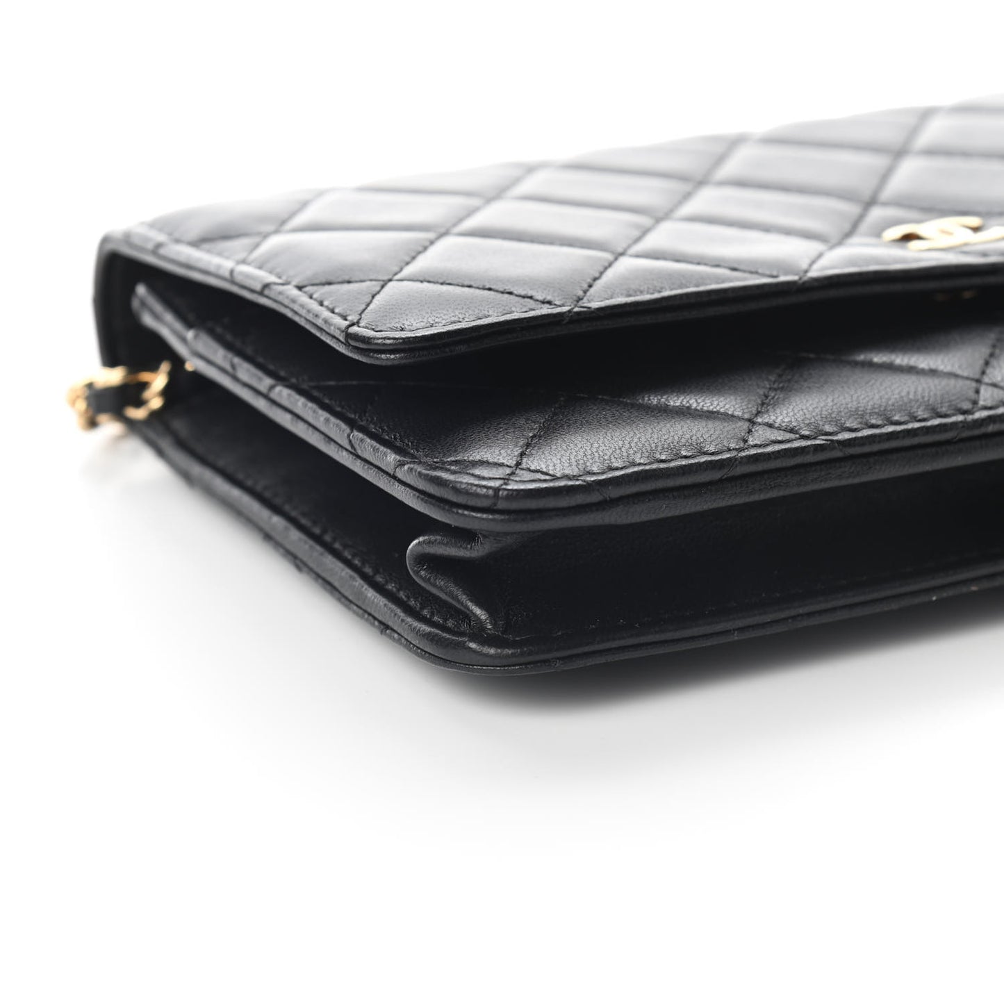 Lambskin Quilted Wallet On Chain WOC Black