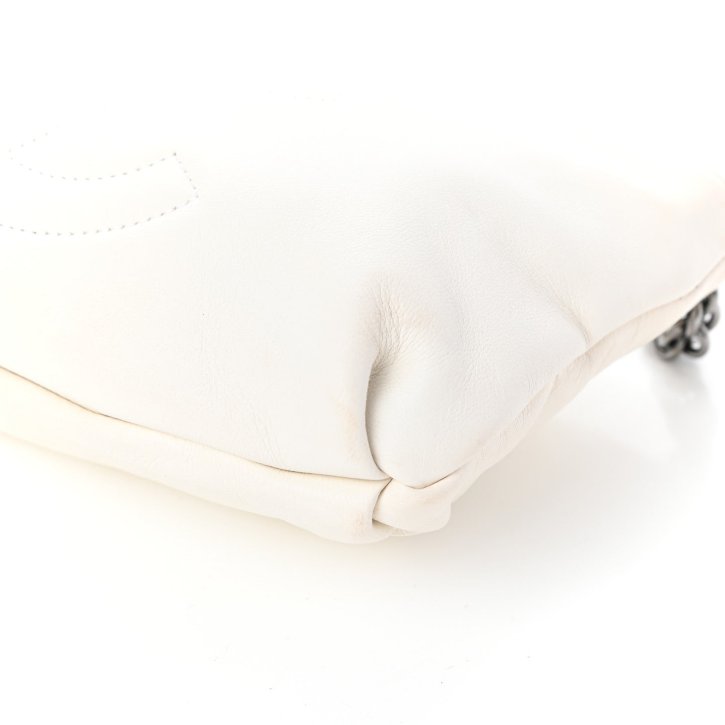 Lambskin Soft and Chain Pochette White