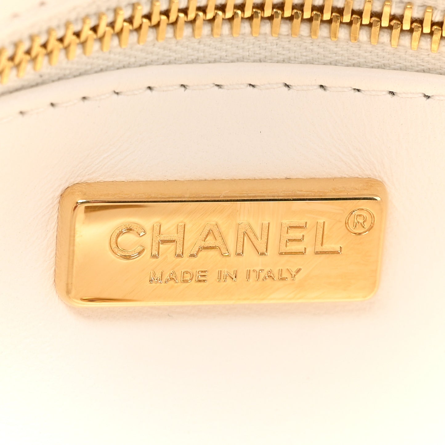 Sequin Logo CC Small Single Flap White Multicolor