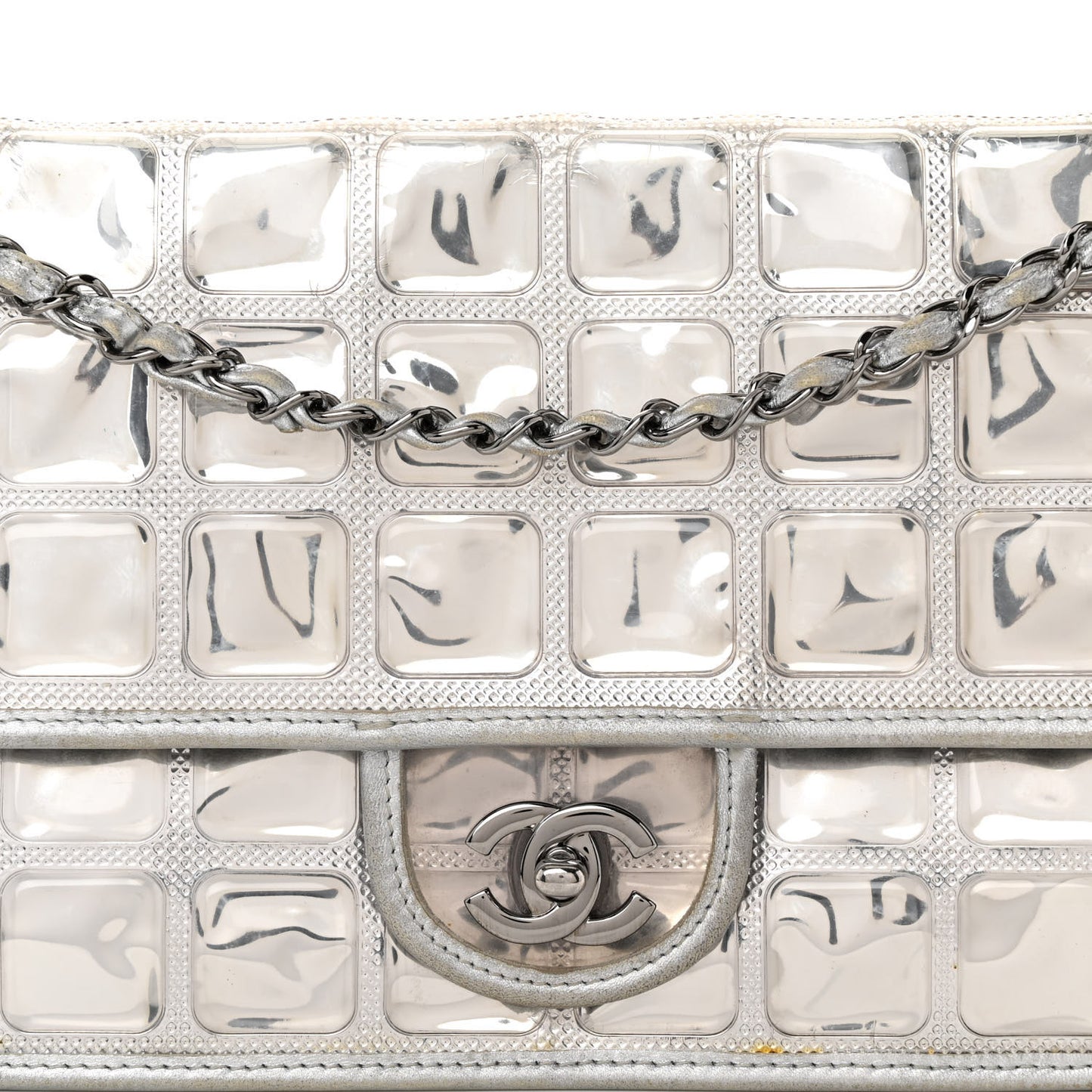 Vinyl Large Ice Cube Flap Silver