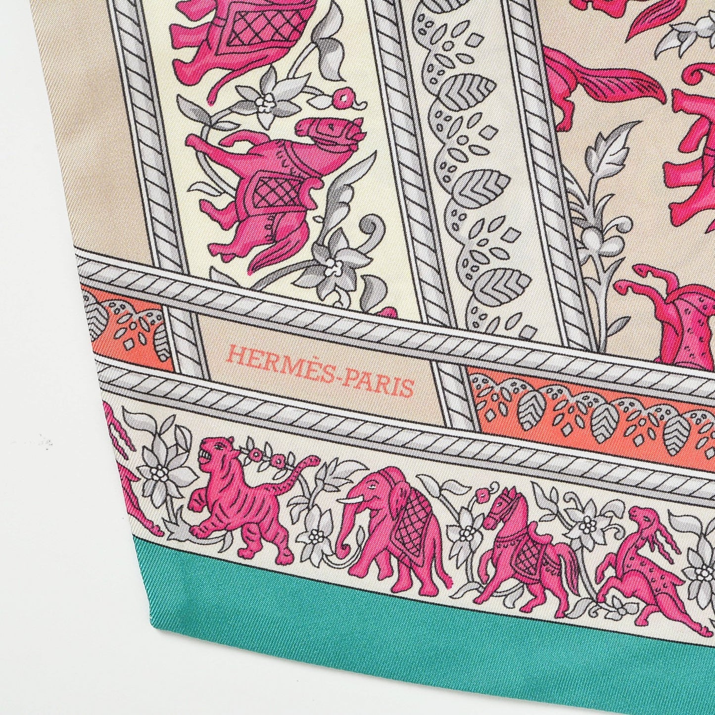 Silk Chasse En Inde Maxi Twilly