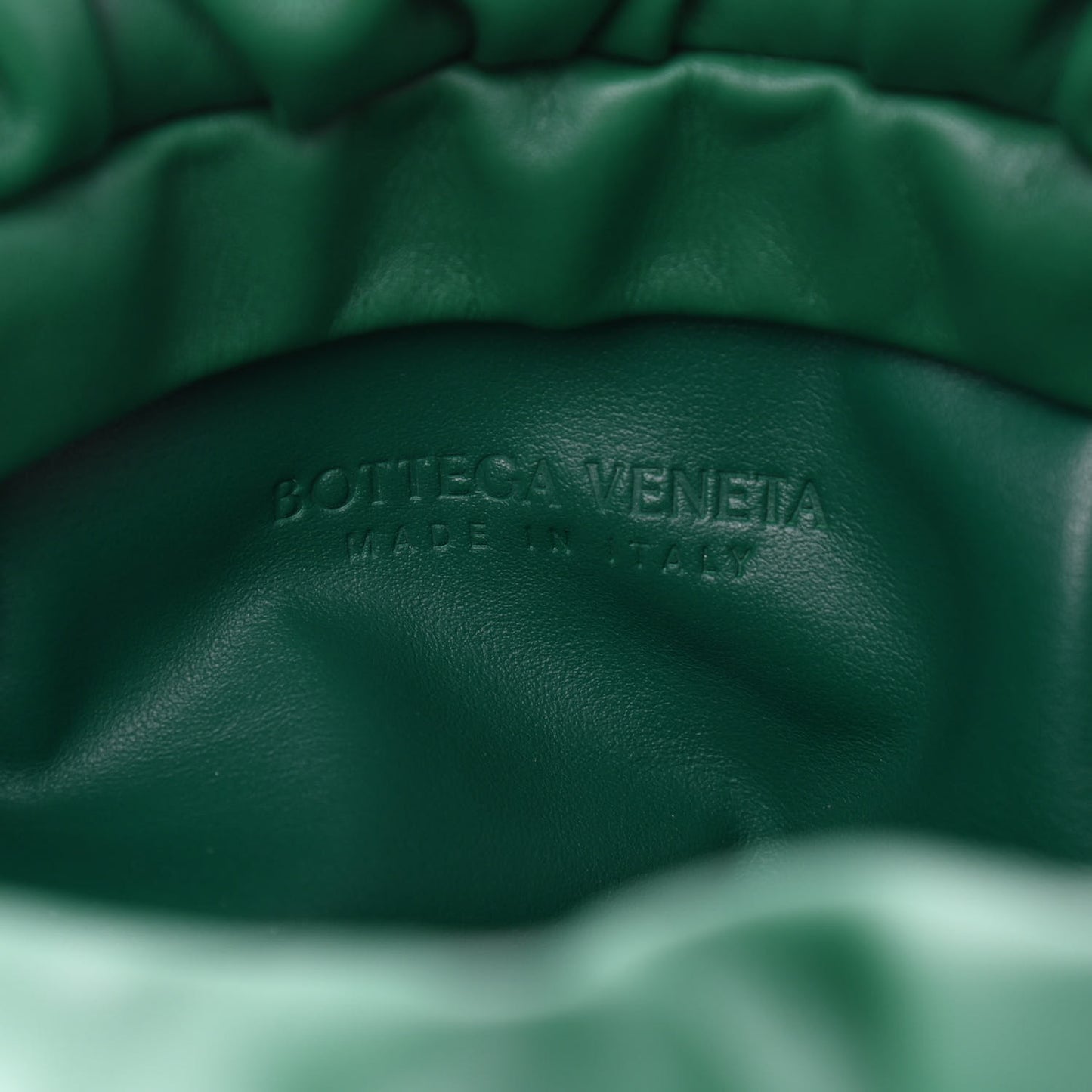 Calfskin The Pouch Chain Racing Green
