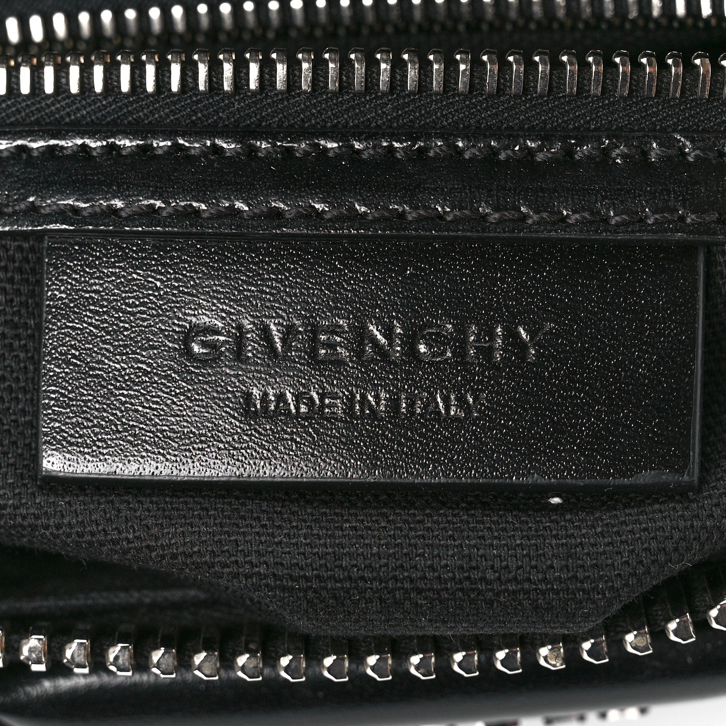 Shiny Lord Calfskin Mini Antigona Black