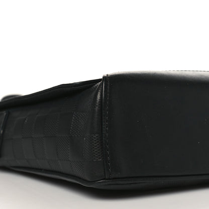 Louis Vuitton Damier Infini District Messenger Onyx 7 of 8