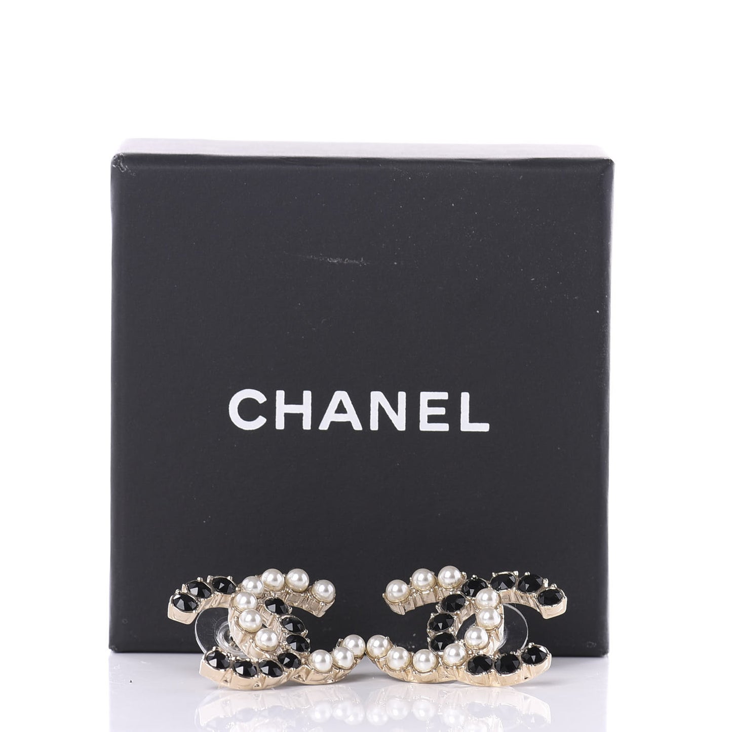 Resin Pearl CC Dazzling Domino Earrings Gold Black