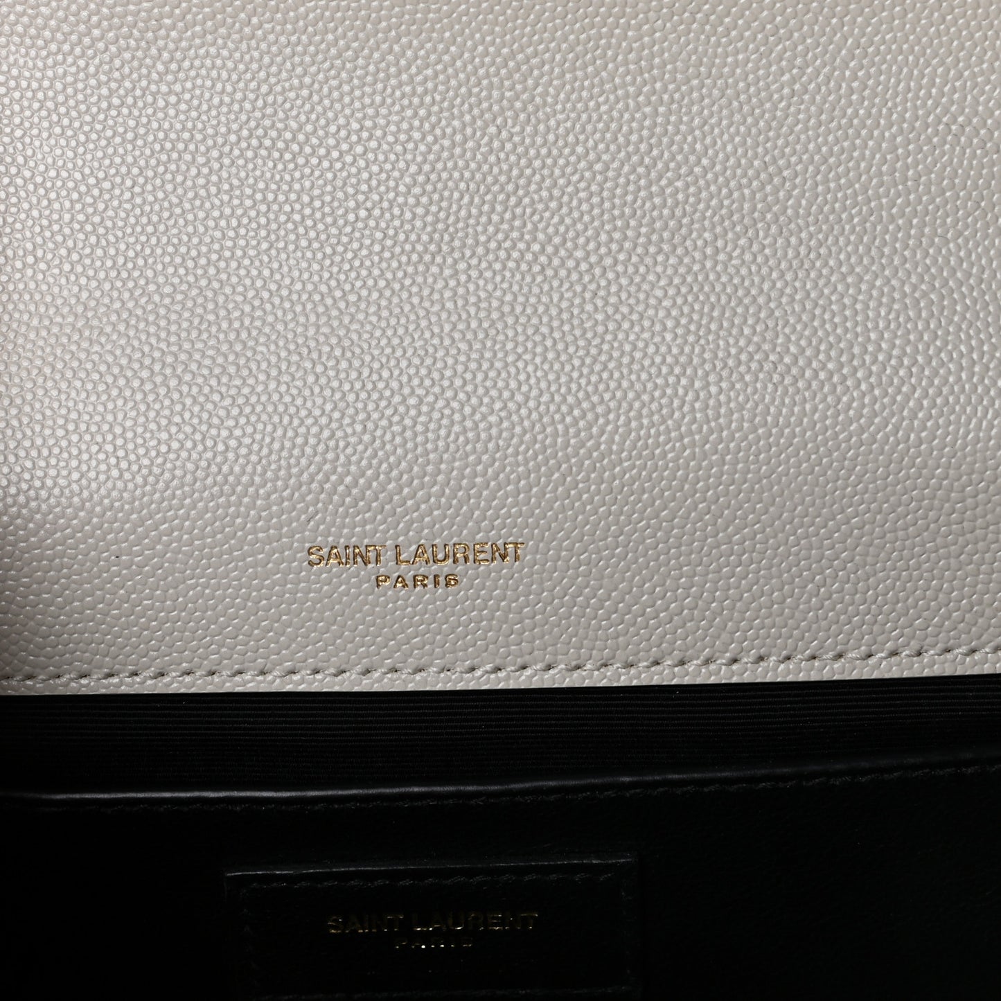 Grain De Poudre Textured Mixed Matelasse Medium Triquilt Monogram Satchel Blanc Vintage