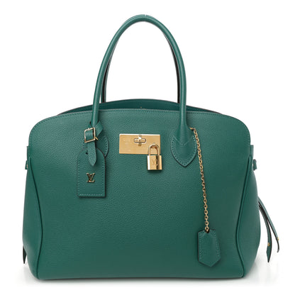 Louis Vuitton Veau Nuage Milla MM Emeraude 1 of 9