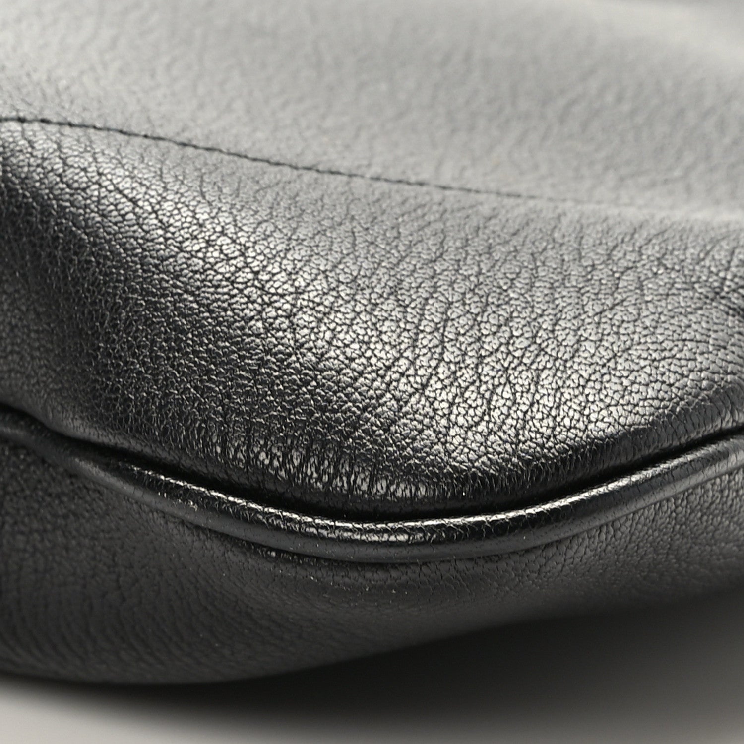 Gucci Goatskin Medium Aphrodite Shoulder Bag Black 9 of 9