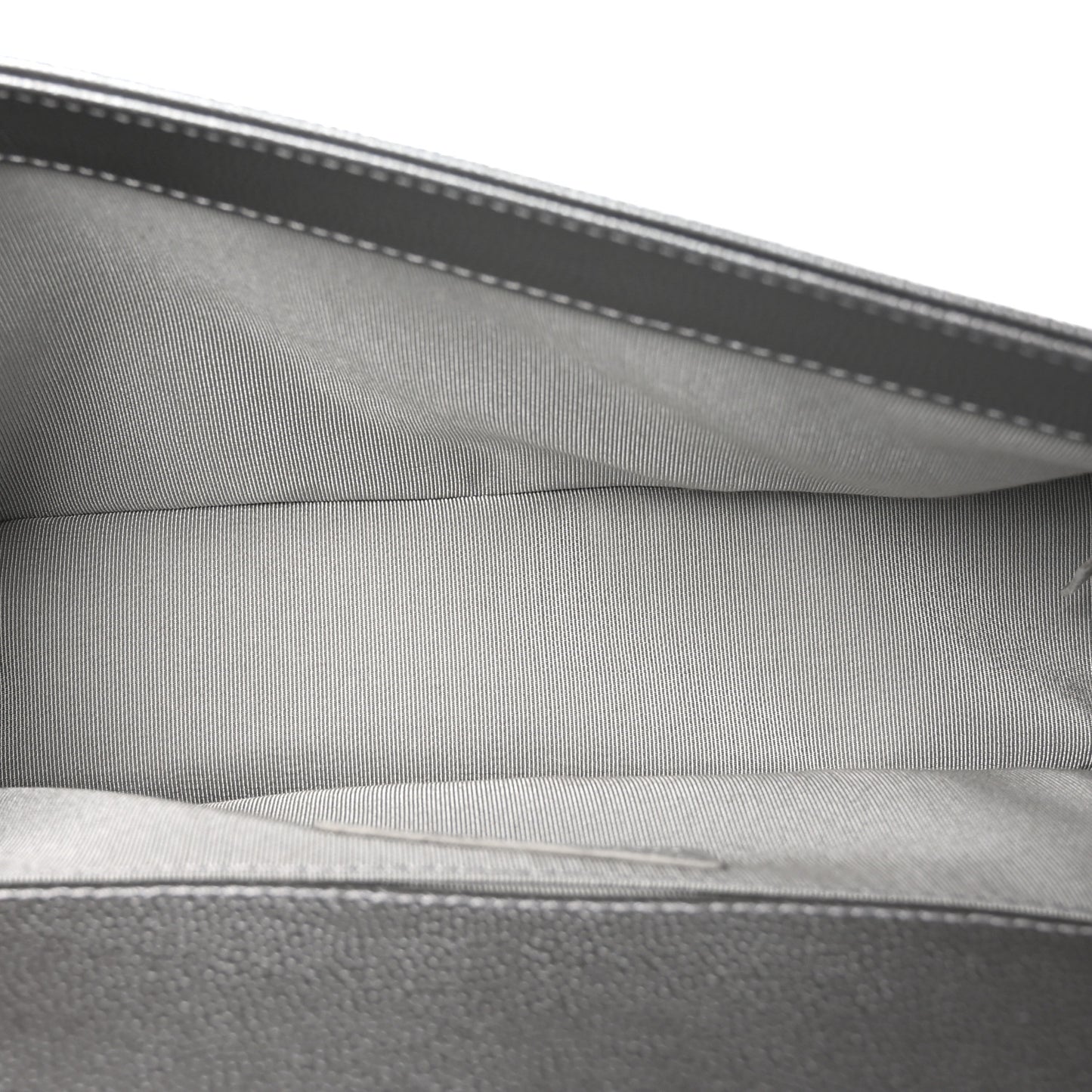 Metallic Caviar Quilted Medium Boy Flap Silver
