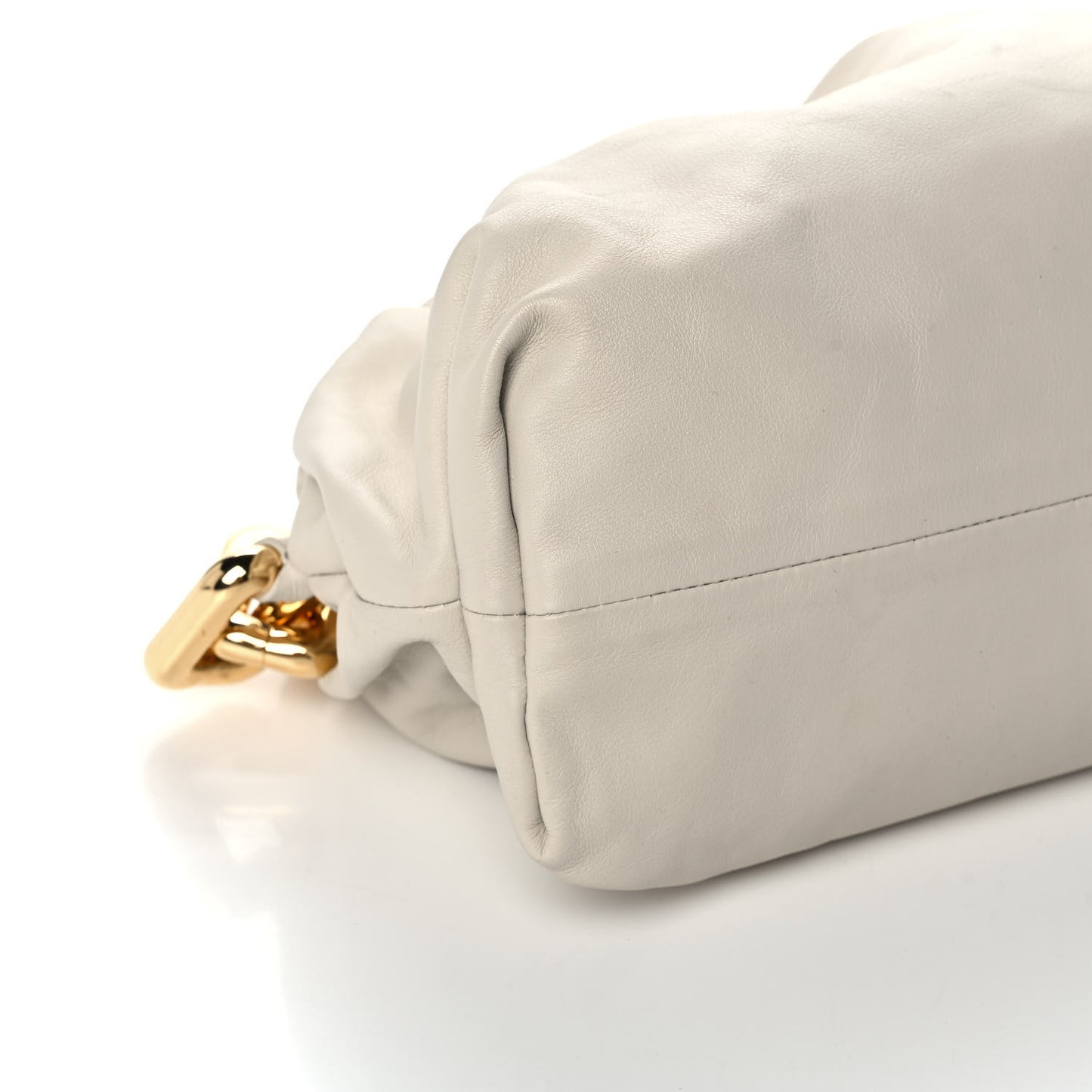 Calfskin The Pouch Chain Plaster