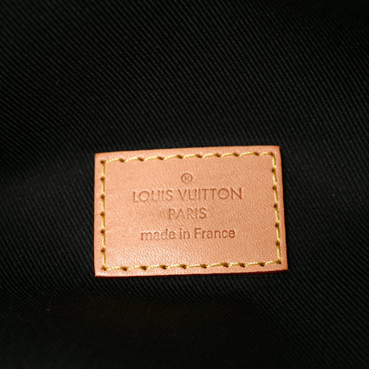 Louis Vuitton Monogram Bumbag 6 of 8