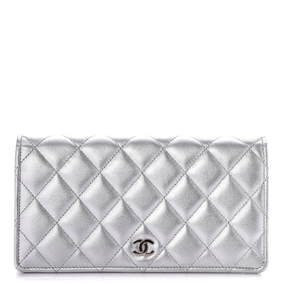 Chanel Metallic Lambskin Yen Wallet Silver 1 of 8