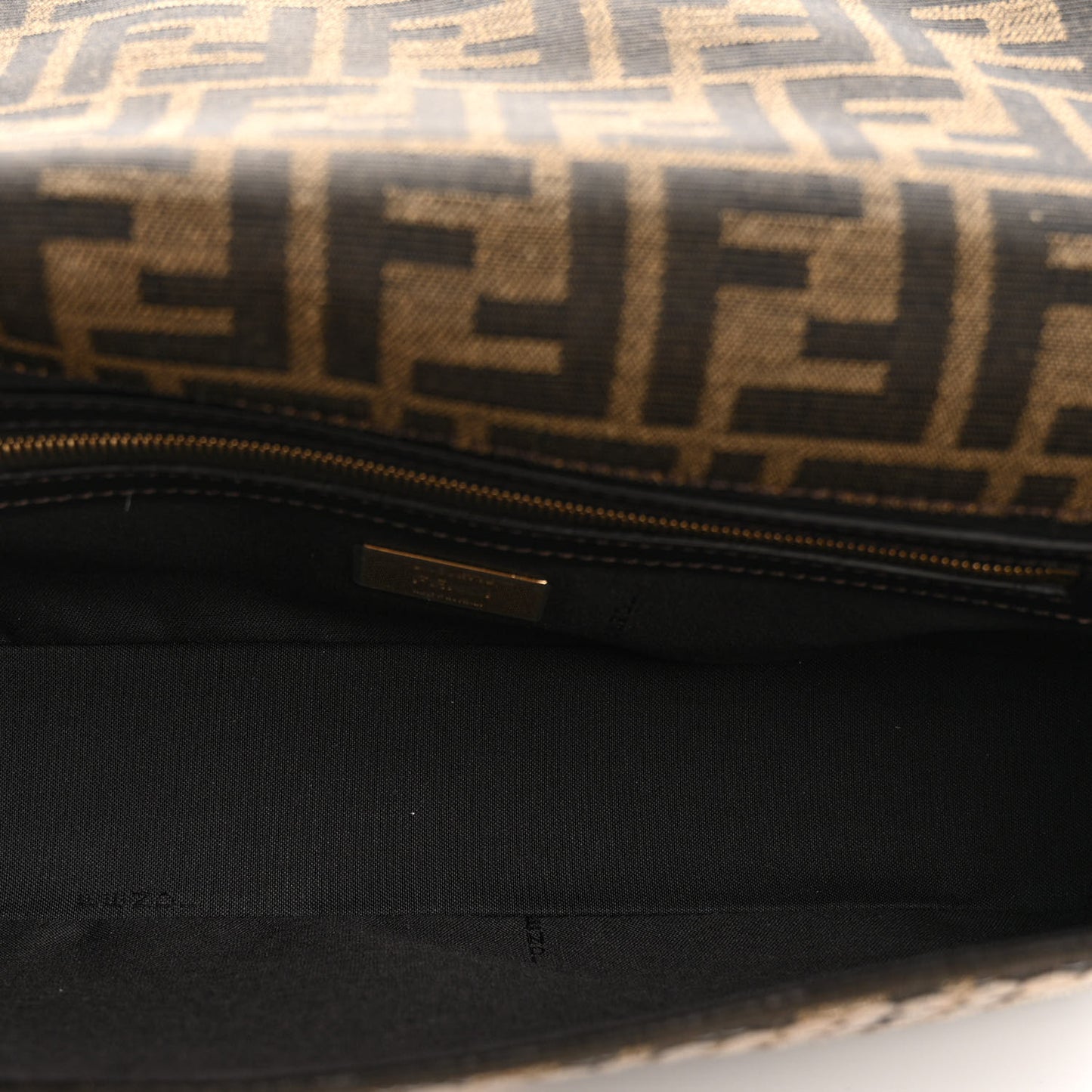 Fabric Jacquard Paillettes Vitello Seta FF Baguette Testa di Moro Real Ebano