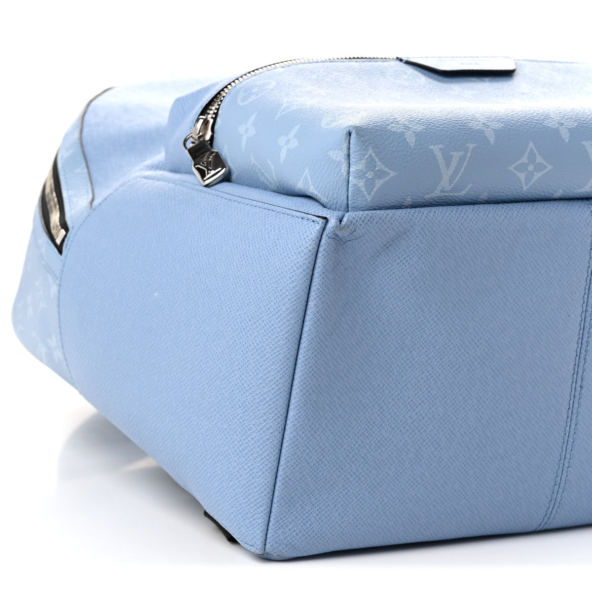 Taiga Monogram Discovery Backpack PM Blue Lagoon
