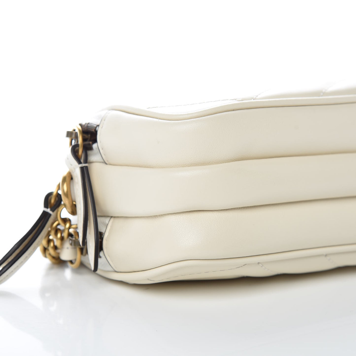Calfskin Matelasse Mini GG Marmont Chain Crossbody Bag Mystic White