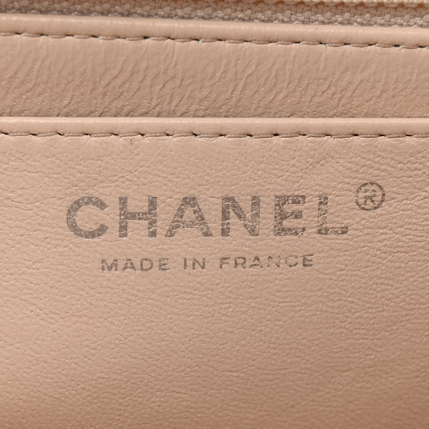 Caviar Quilted Jumbo Single Flap Beige Clair