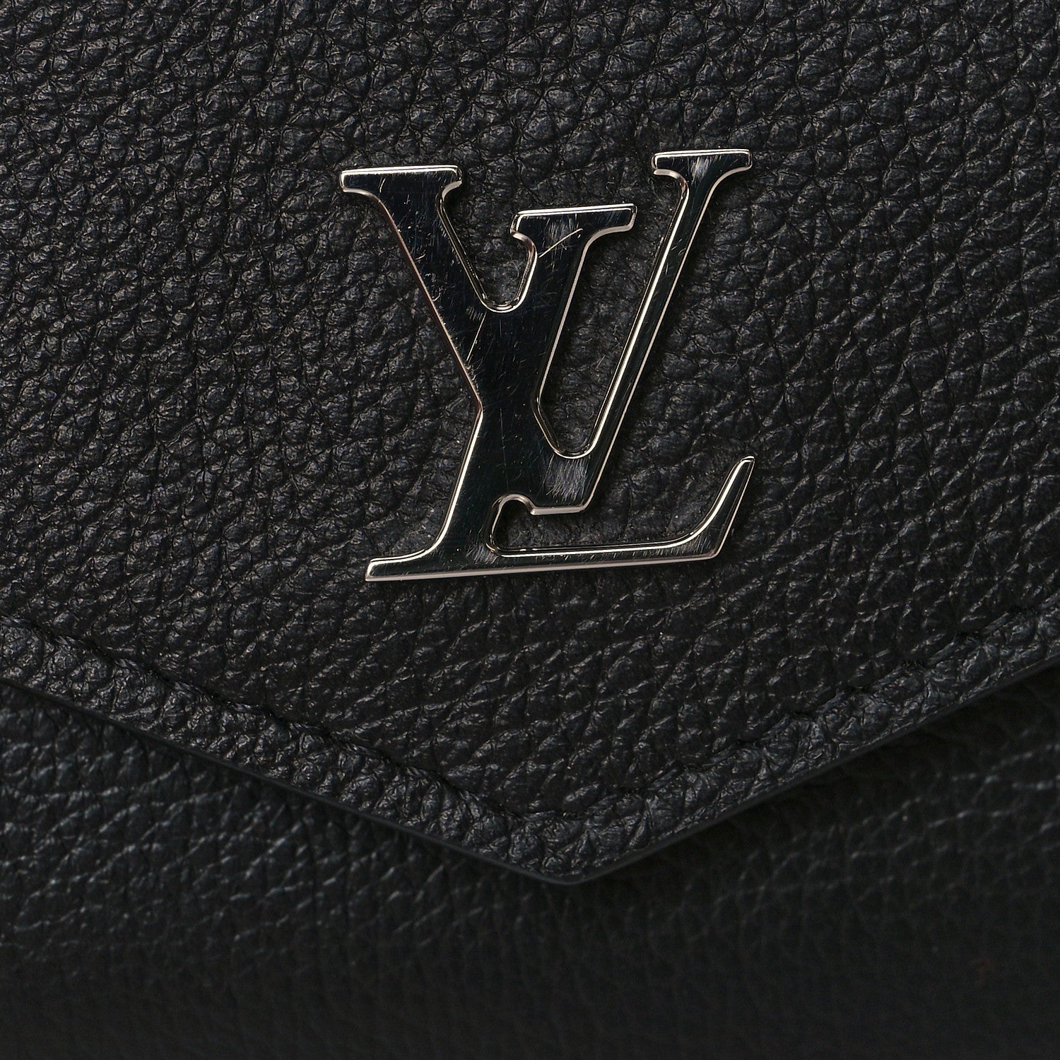Louis Vuitton Soft Calfskin My Lockme Compact Wallet Black 9 of 9