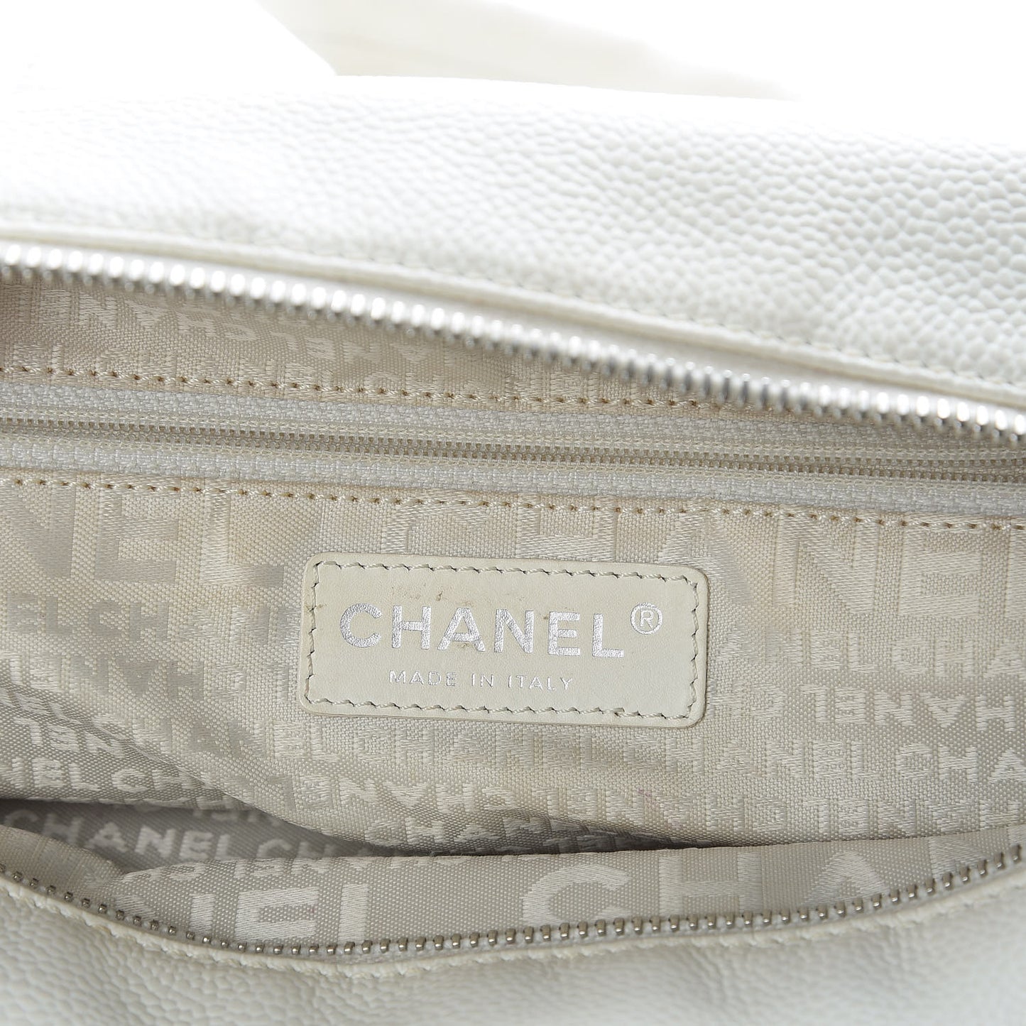 Caviar Perforated Bowler White
