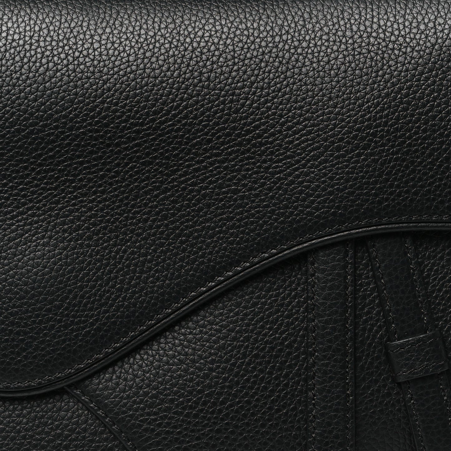 Grained Calfskin Mens Saddle Bag Black
