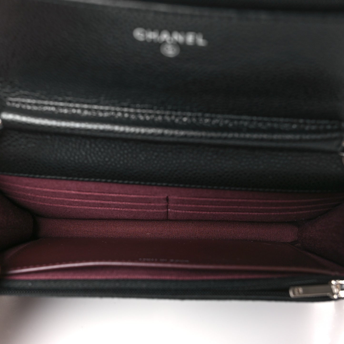 Caviar Quilted Wallet on Chain WOC Black