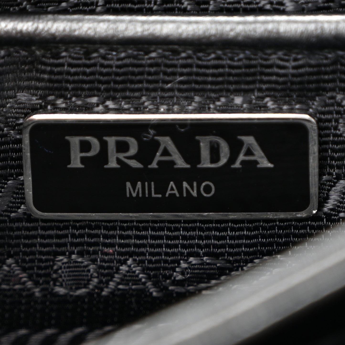 Saffiano Soft Calf Chain Crossbody Bag Black
