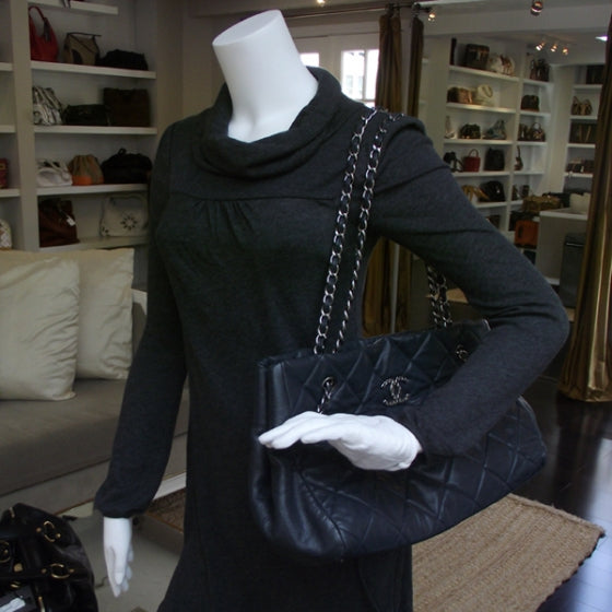 Chanel Quilted Shopping Tote Caviar Navy 2 of 13