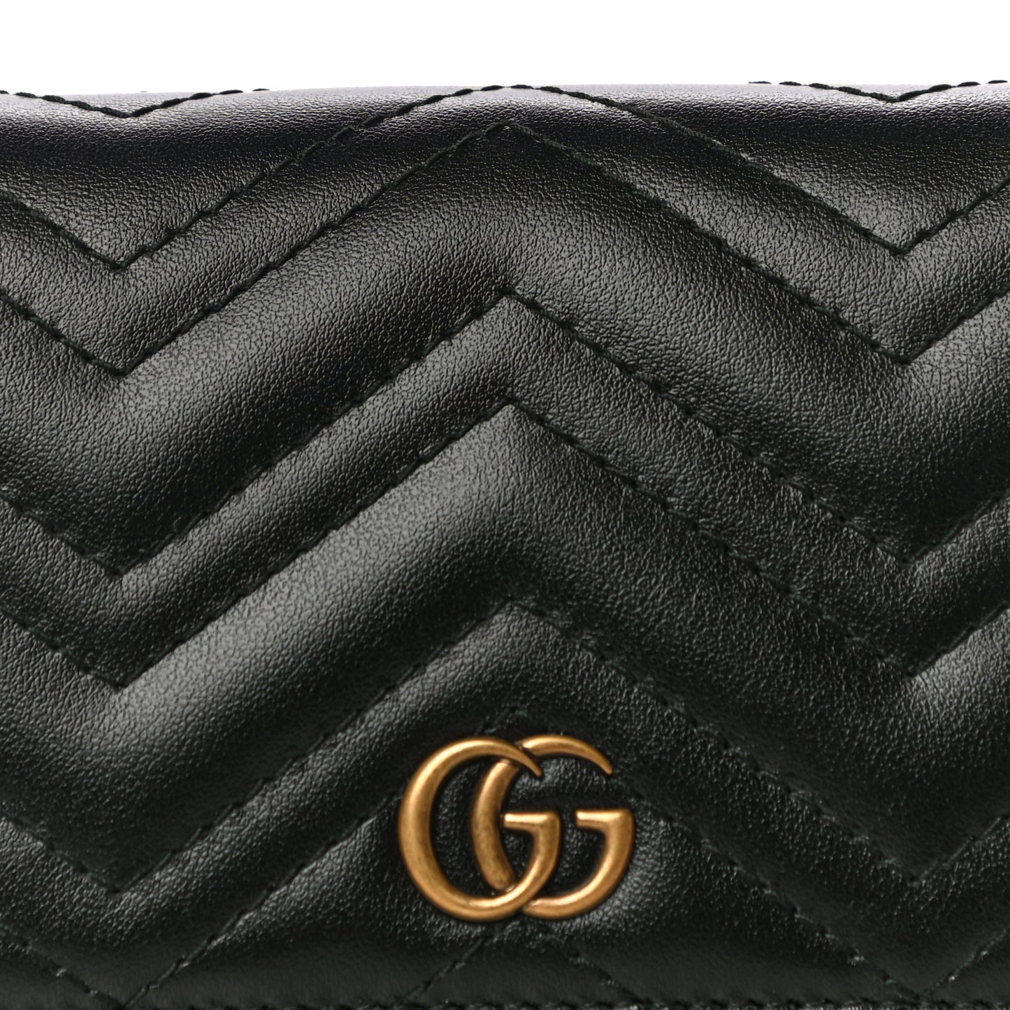 Calfskin Matelasse GG Marmont Medium Wallet Black