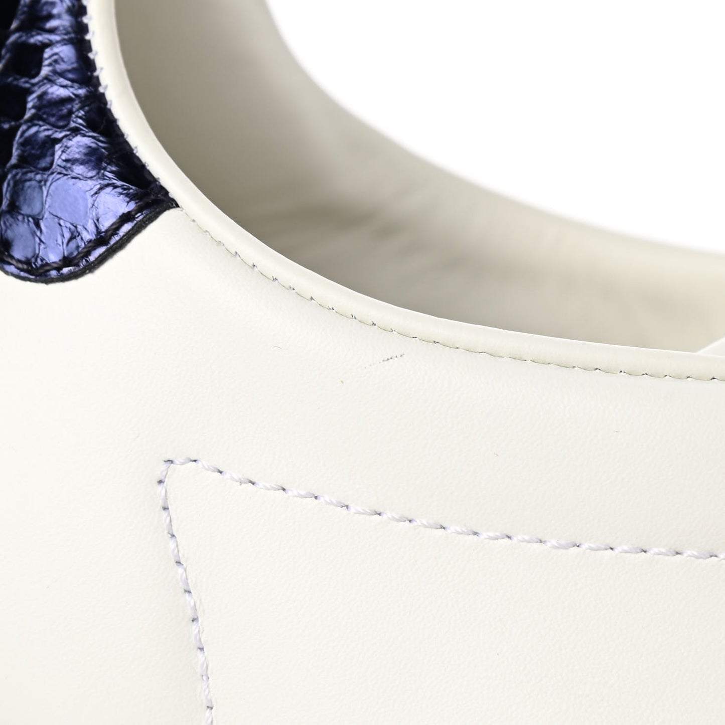 Calfskin Ayers Blind For Love Embroidered Womens Ace Sneakers 37.5 White