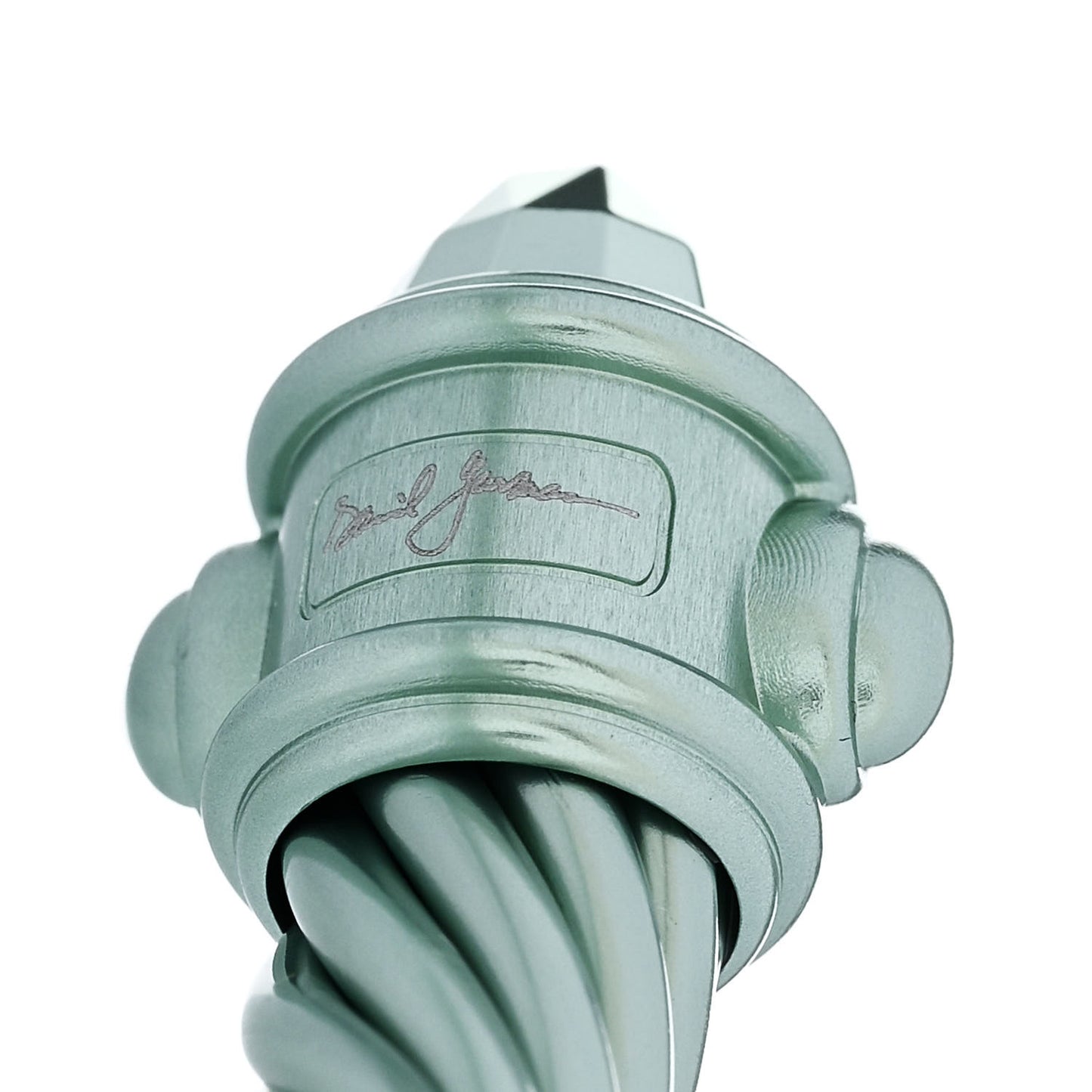 Aluminum 10mm Renaissance Bracelet Light Green